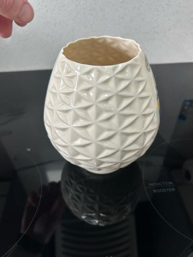 Dublin 1988 limited edition Millenium vase IMMACULATE!!!