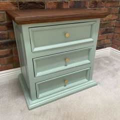 Solid Mexican pine bedside locker / table