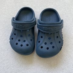 Navy blue child's crocs Size  C 7