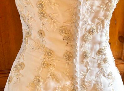 vintage wedding dress