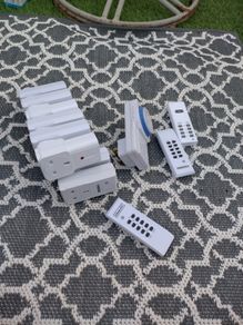 lots of remote and timer plugs
