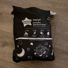 Tommee Tippee blackout blind