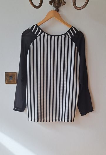 Black & White Zara top