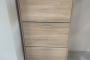 Shoe cabinet