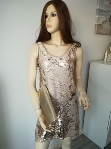 Gold Zara dress size XS(8-10) with matching heels and clutch