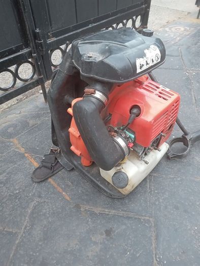 leafblower