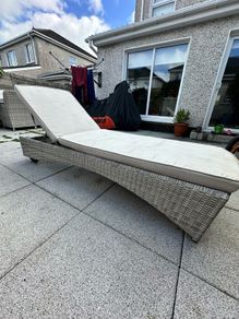 sun loungers