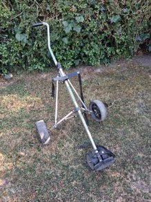 3 wheel golf trolley