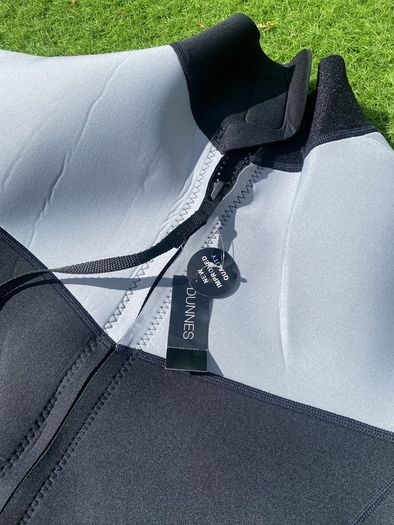 wetsuit