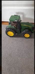 John Deere toy tractor