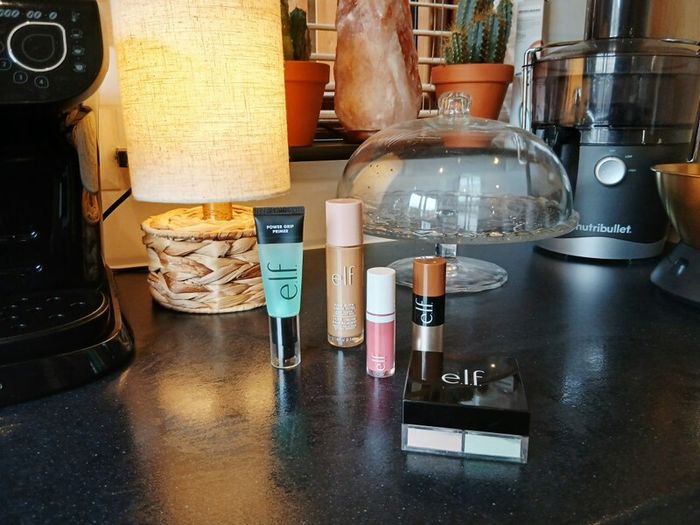 Elf make up