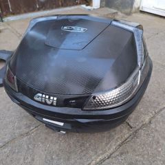 GIVI Blade Top Box