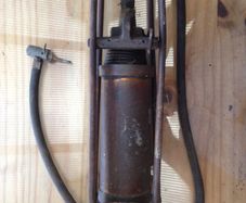 Kismet Lorry Brass Foot Pump