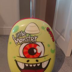 Kids Flyte Scooter suitcase