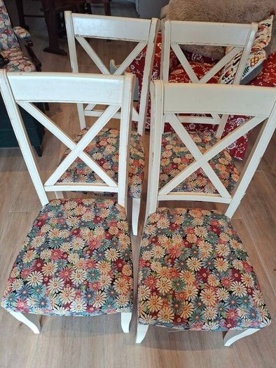 EZ Living Dining Table and 4 Chairs