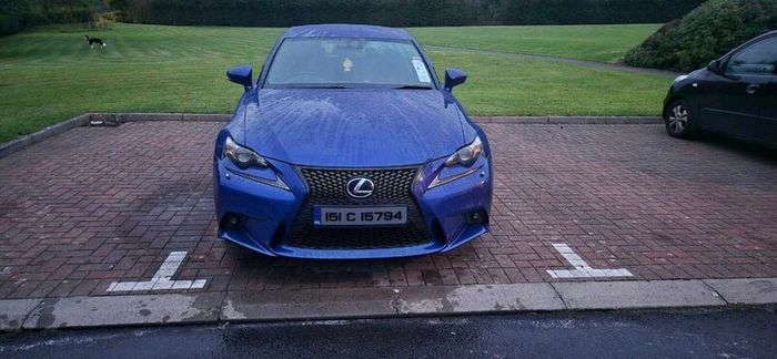 2015 Lexus IS300H