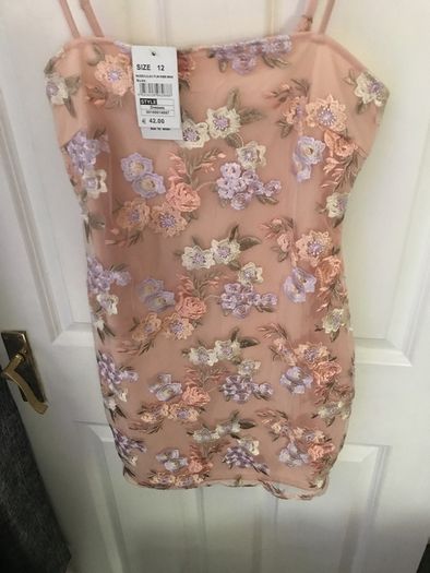 New quiz mini dress rrp 42E