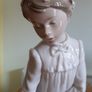 Nao By Lladro Girl Nightgown Foot Bath Brush Porcelain Figure Figurine Spain Image 4