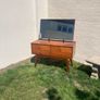 Vintage Dressing Table/ Vanity Unit. Image 6