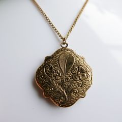Vintage locket Square floral embossed locket necklace Edwardian Antique style engraving Photo locket for pictures