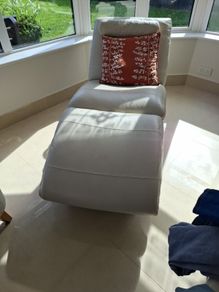 Chaise Lounge