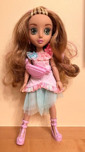"Be Kind"  Ivy Doll by Jada Toys (15 Inches Tall)