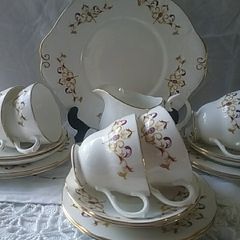 Duchess "Byron" China Teaset