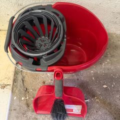 New Vileda Mop & Bucket and Dustpan Set