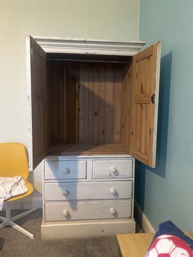 wardrobe