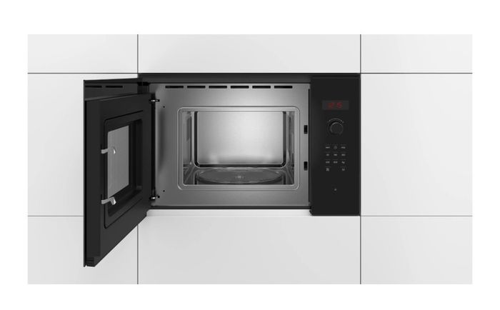 Microwave Oven