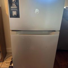 Mini small fridge