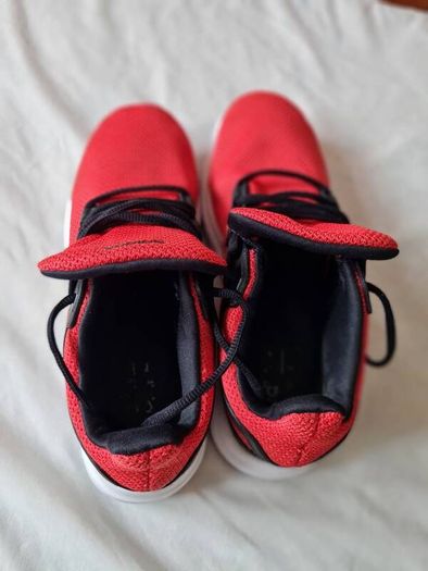 2017 adidas energy cloud 2 Size 8 eu 42 red/black In excellent condition