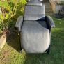 beauty chair Image 3