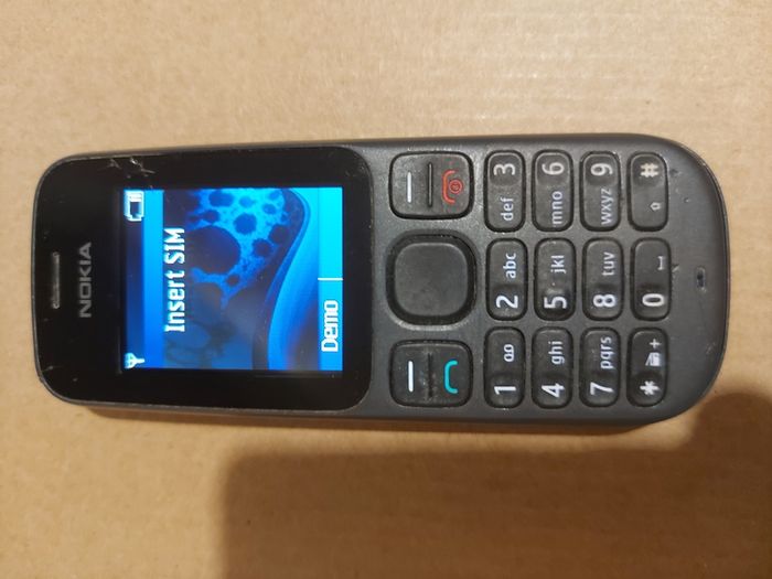 Nokia Model 100  RH-130, in excellent condition