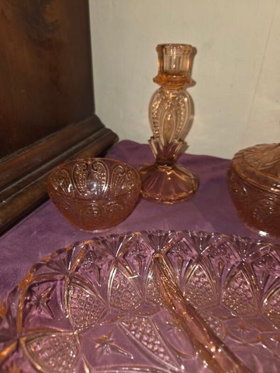 Art Deco Pink Glass Vanity Set
