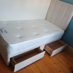 Single bed different headboards different Colors