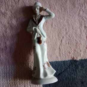porcelain