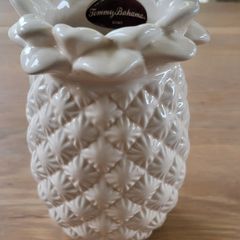 Toothbrush holder by Tommy Bahama