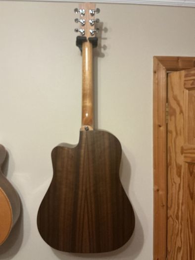 Maton em325c