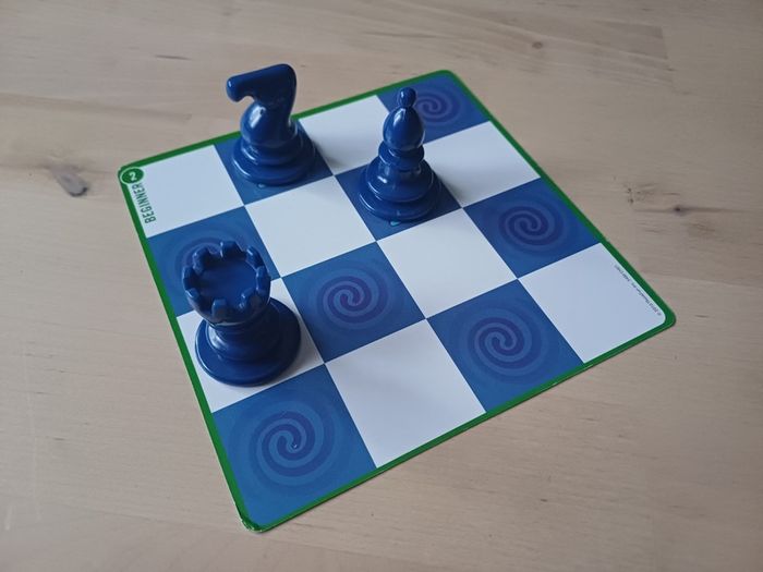Solitaire Chess Solo Puzzle Strategy Board Game