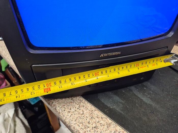 mitsubishi tv CT14MV1L Tv and VCR Combination System