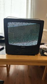 Daewoo 20" CRT TV / VHS VCR Combi Unit (Model GB20H1T) - Retro Gaming / VHS