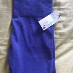 Womens 3/4 Leggins Size S BNWT