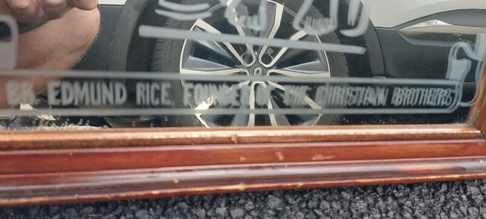 Dr Edmund Rice founder of the Christian brothers etched mirror,came from a old school,hard to come by ,heavy,lovely display,a piece of irish history,,hard to come by, buyer collects,sold as seen ,sorry pics not more clearer,I gave wood a light polish.