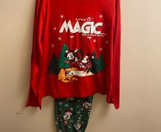 Christmas pyjamas (med)