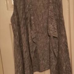 Sleeveless Cardigan/ Kimono