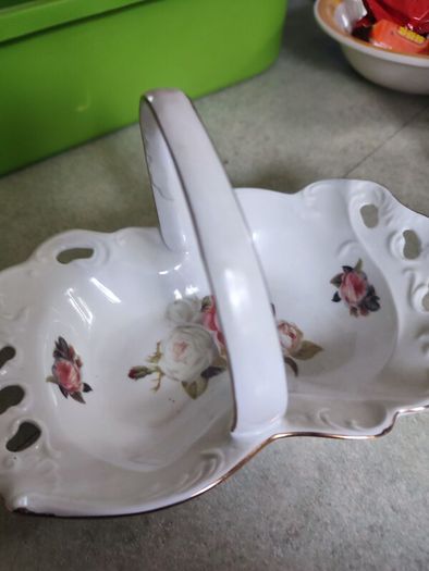 Rare Find Antique Rose Designed in Ireland  Bone China Bon Bon Basket Dishe.