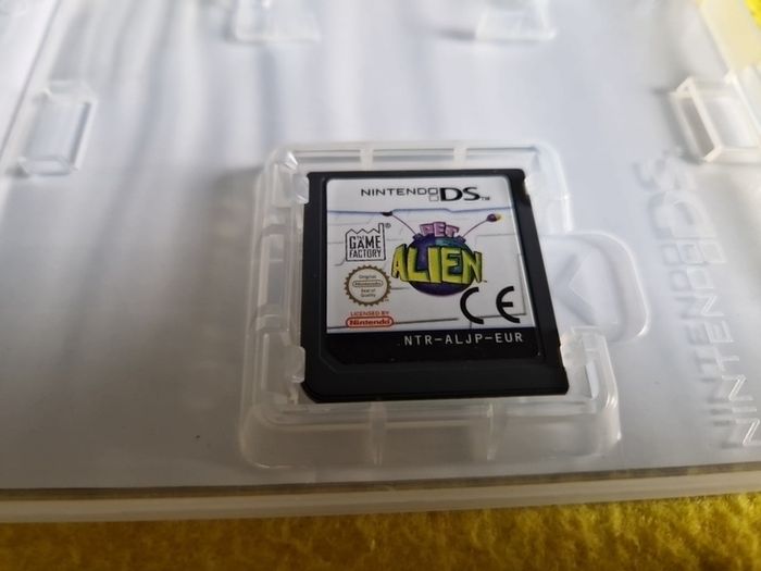 Pet Alien  Nintendo Ds games Original