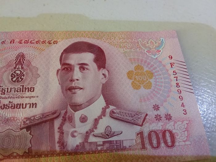Banknote
