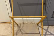 Clothes rack